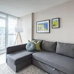 Right By The Lake Downtown Condo, 1 Bedroom, 1 Free Parking